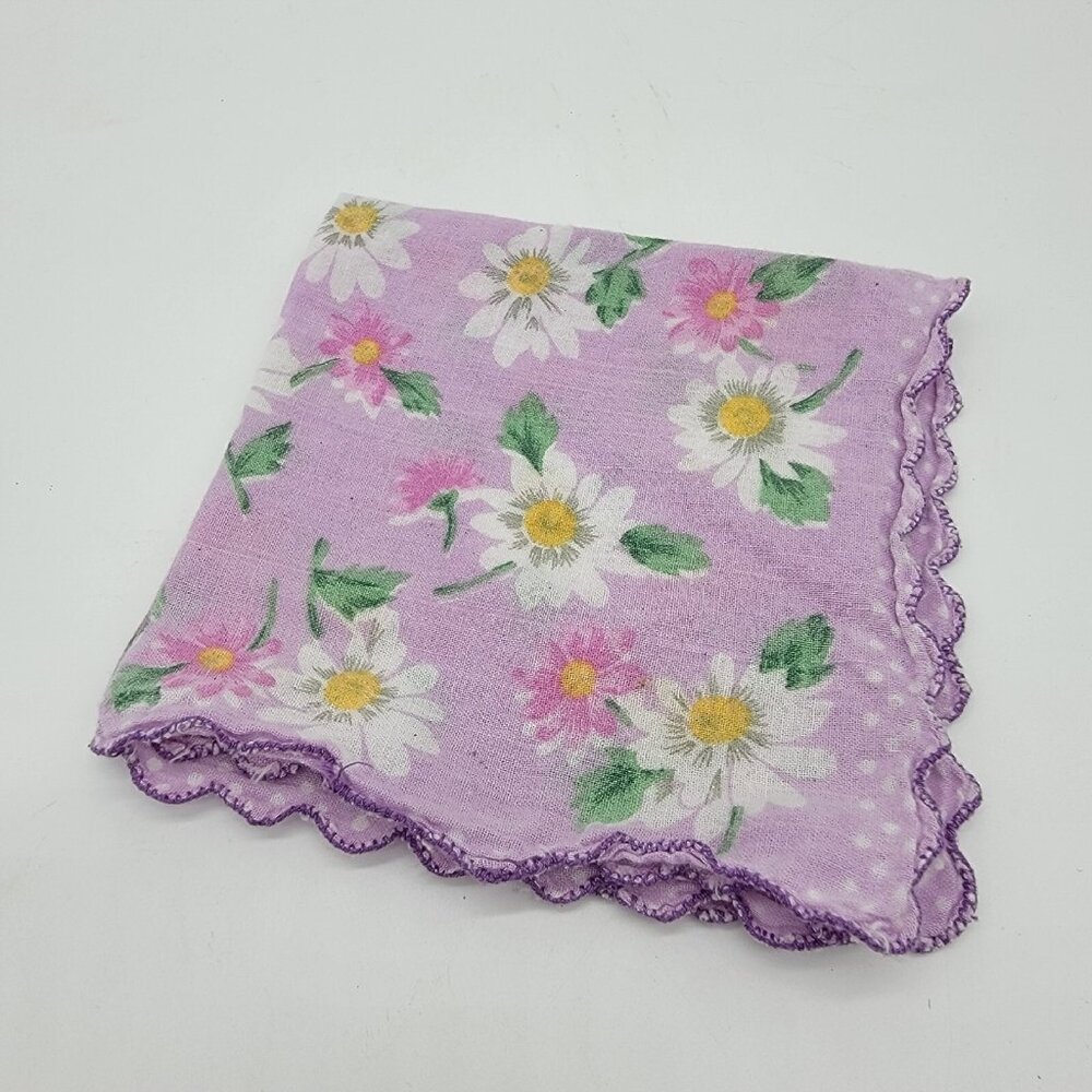 Vintage Purple Flower Floral Daisy Scalloped Border Hankie Handkerchief‎ EUC